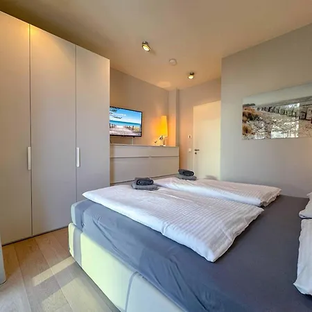 Strandlaeufer - Vogue Остзебад Бинц